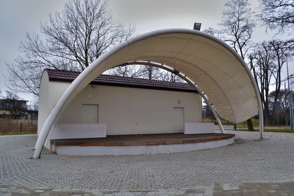 Zadaszenia membranowe